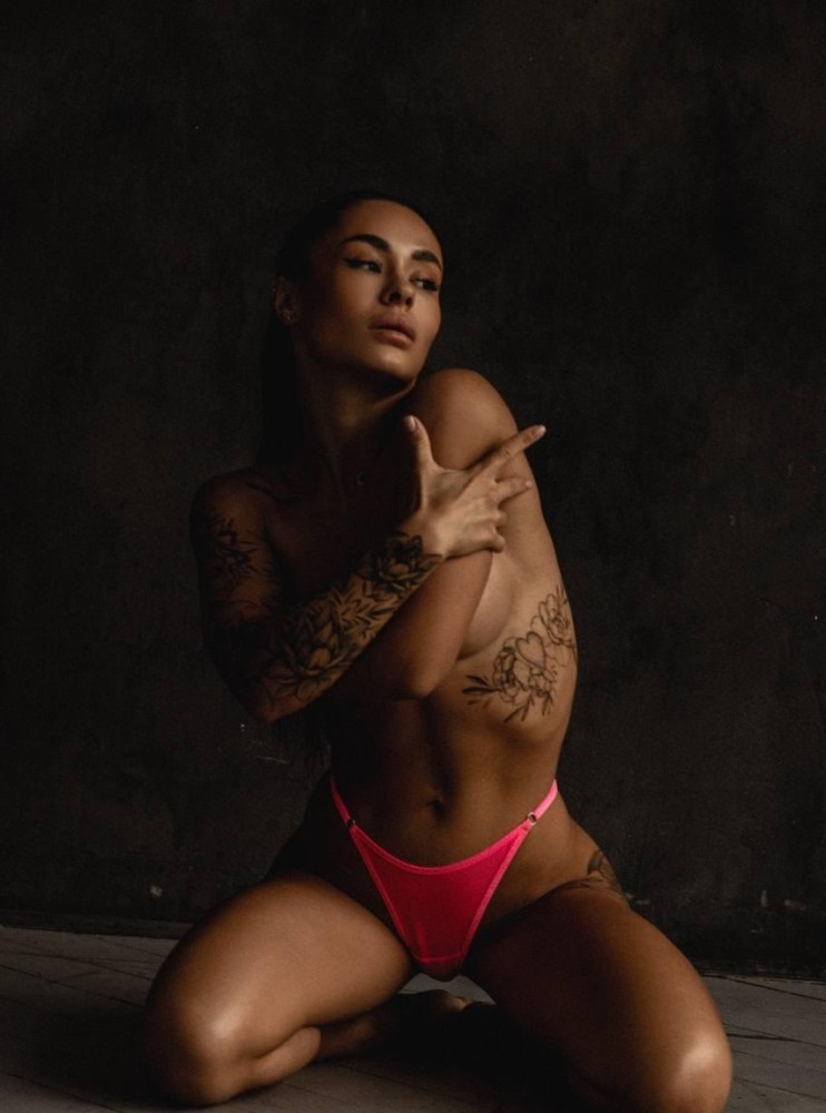 Индивидуалка Юлька фото № 2 в городе Покров