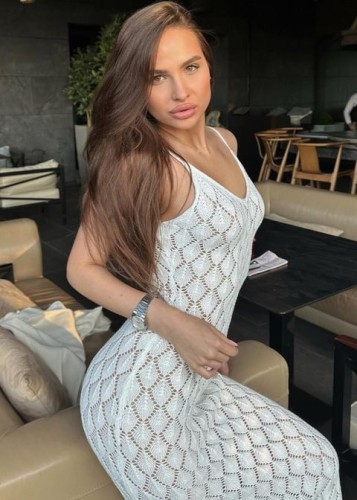 Аня, Г. Покров